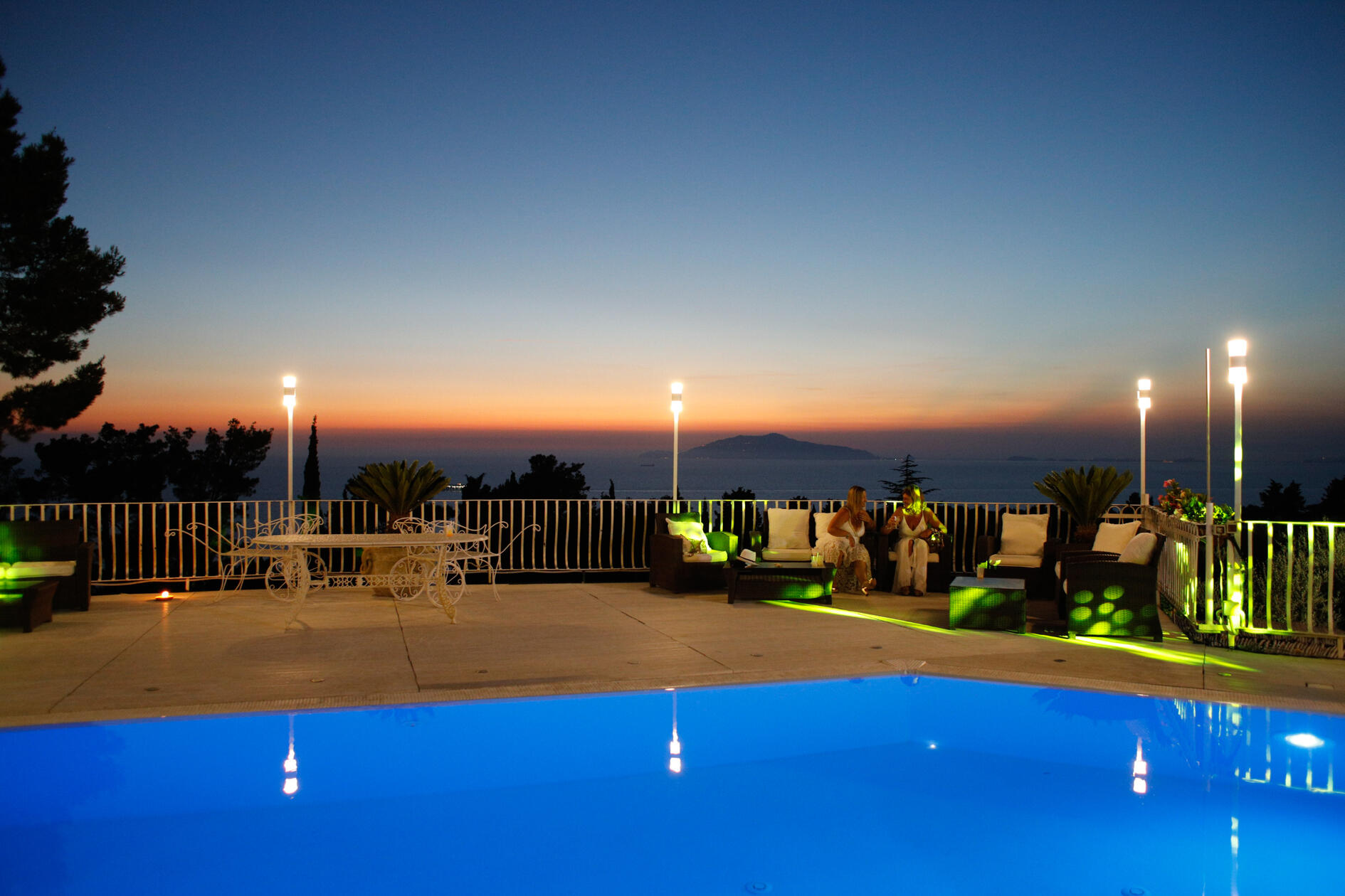 pool piscina la canostra capri